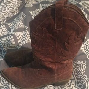 Women’s size 7.5 cowgirl boots Rampage